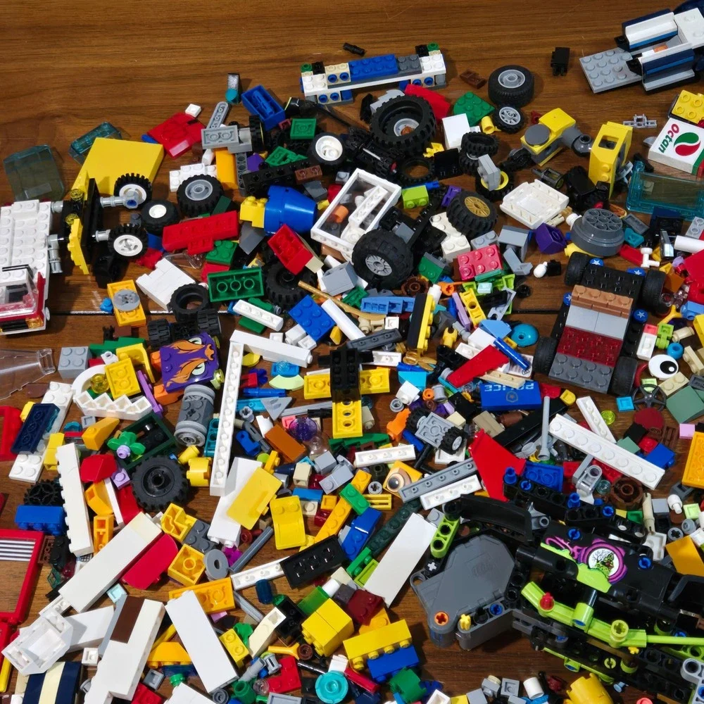 Lego Bulk Lot 4.5lbs Mixed Bricks Wheels Windows Ladders City Technic Parts